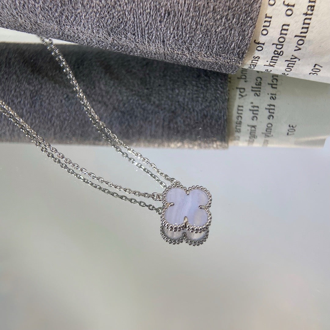 [Clover Jewelry]CLOVER 15MM BLUE CHALCEDONY NECKLACE SILVER