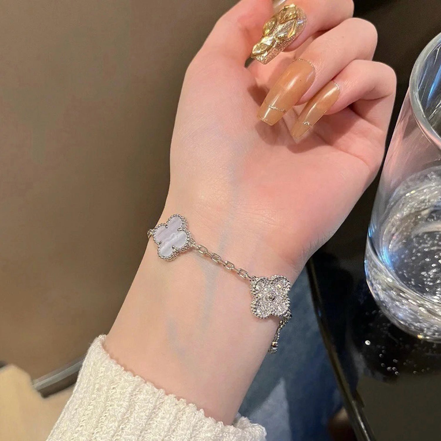 [Clover Schmuck]CLOVER 5 MOTIV DIAMANT LILA CHALCEDON ARMBAND SILBER