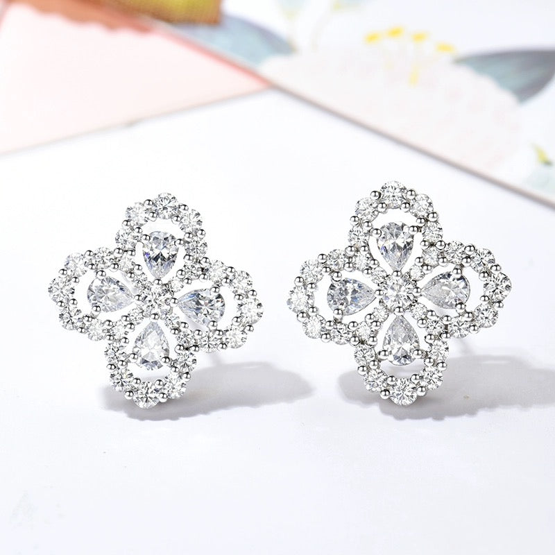 [Clover Jewelery]LOOP EARRINGS FULL MOTIF DIAMOND 16MM