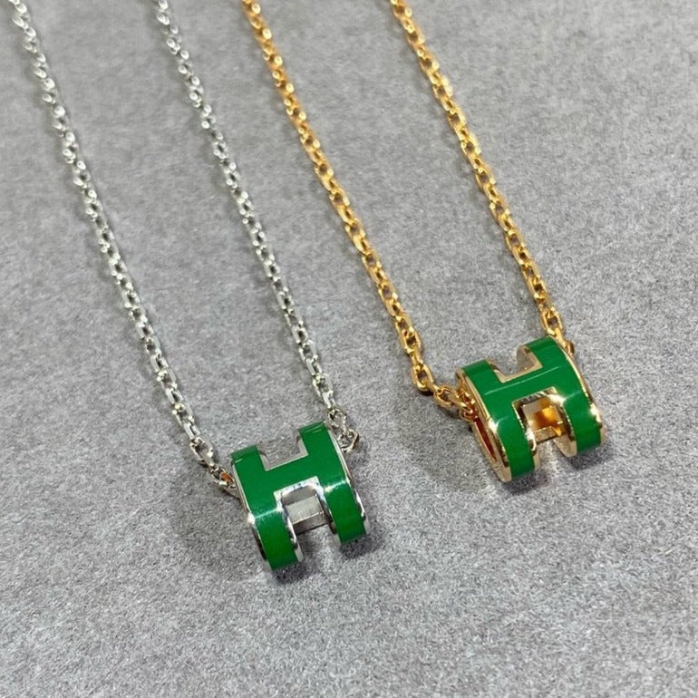 [クローバージュエリー]POP H グリーンネックレス シルバーアンドゴールド