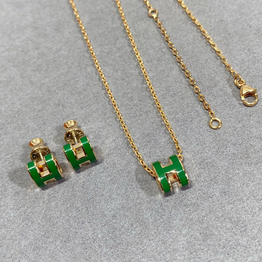 [クローバージュエリー]POP H グリーンネックレス シルバーアンドゴールド