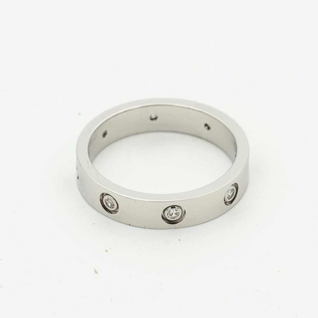 [クローバージュエリー] LOVE リング 3.6MM 8 ダイヤモンド