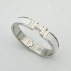 [Clover Jewelry]H WHITE BRACELET