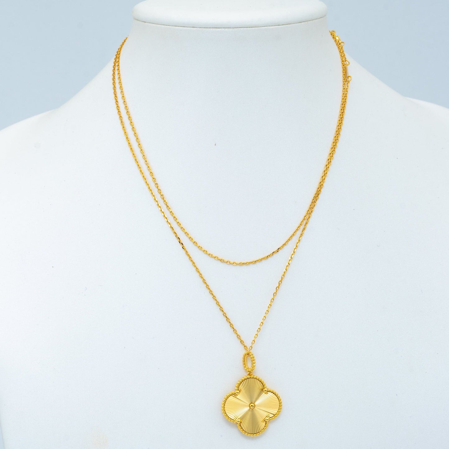 [Clover Jewelery]CLOVER 25MM PEDANT NECKLACE GOLD