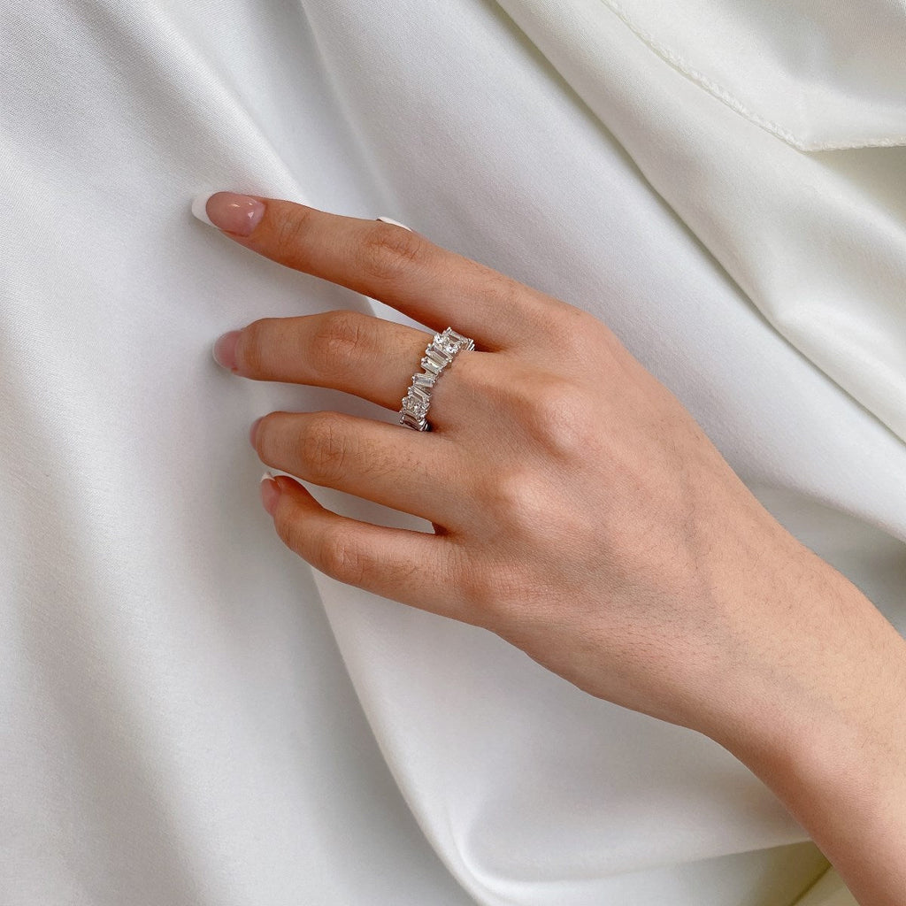 [Clover Jewelry]Zarter Tennisring mit verschiedenen Formen