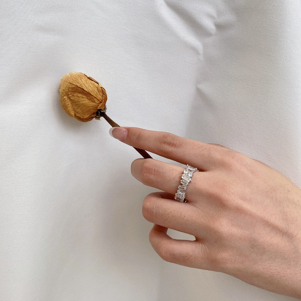[Clover Jewelry]Zarter Tennisring mit verschiedenen Formen