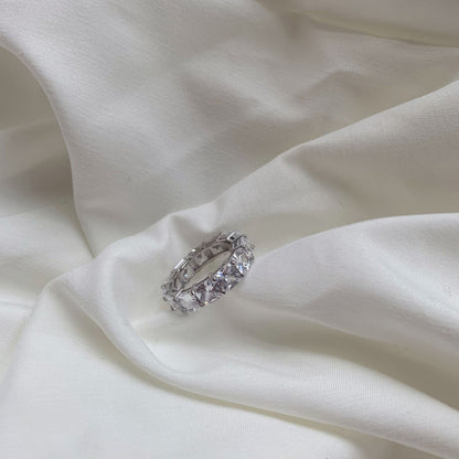 [Clover Jewelery]Elegant Princess Cut Tennis Ring