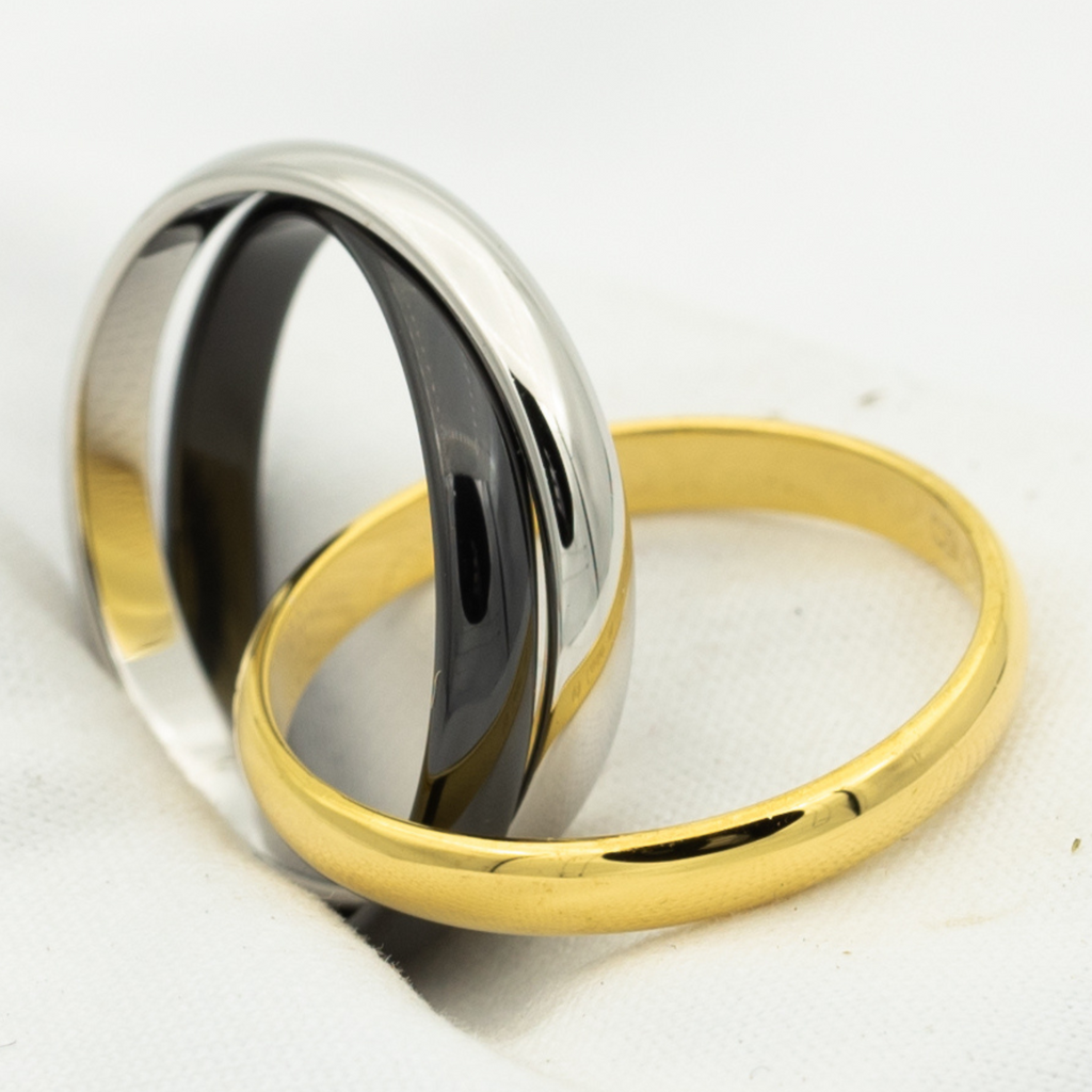 [Clover Jewelry]トリニティーリング ブラックゴールドシルバー