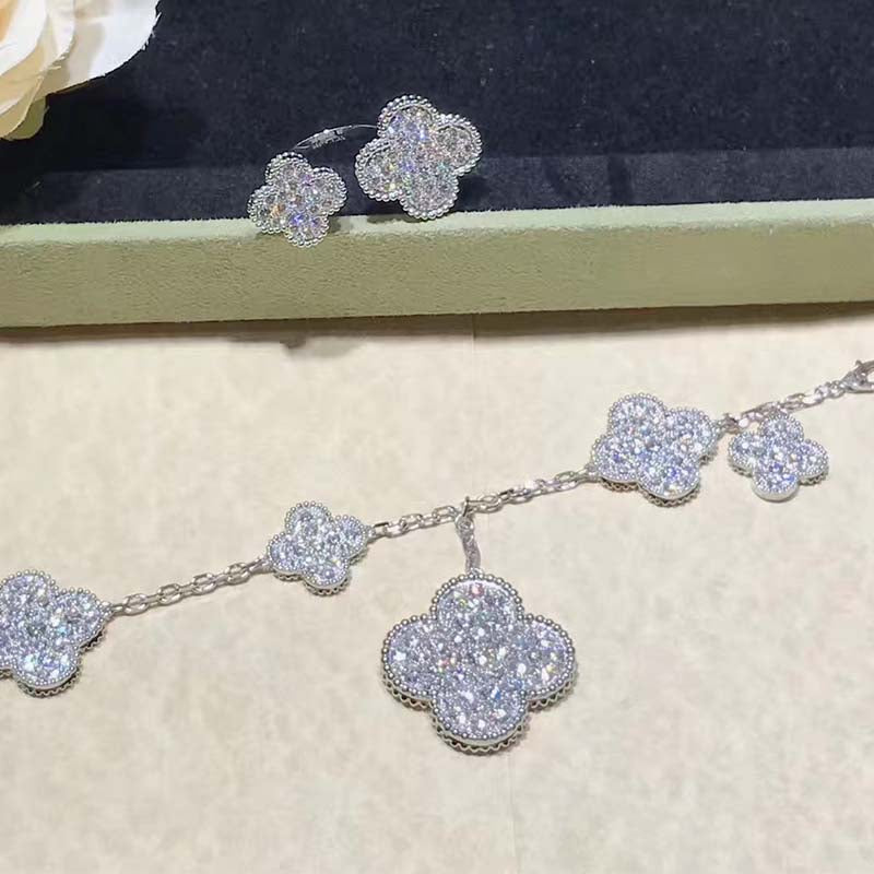 [Clover Jewelery]CLOVER 6 MOTIFS SILVER DIAMOND BRACELET