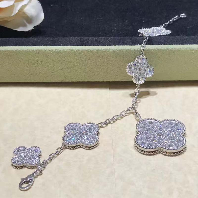 [Clover Jewelery]CLOVER 6 MOTIFS SILVER DIAMOND BRACELET