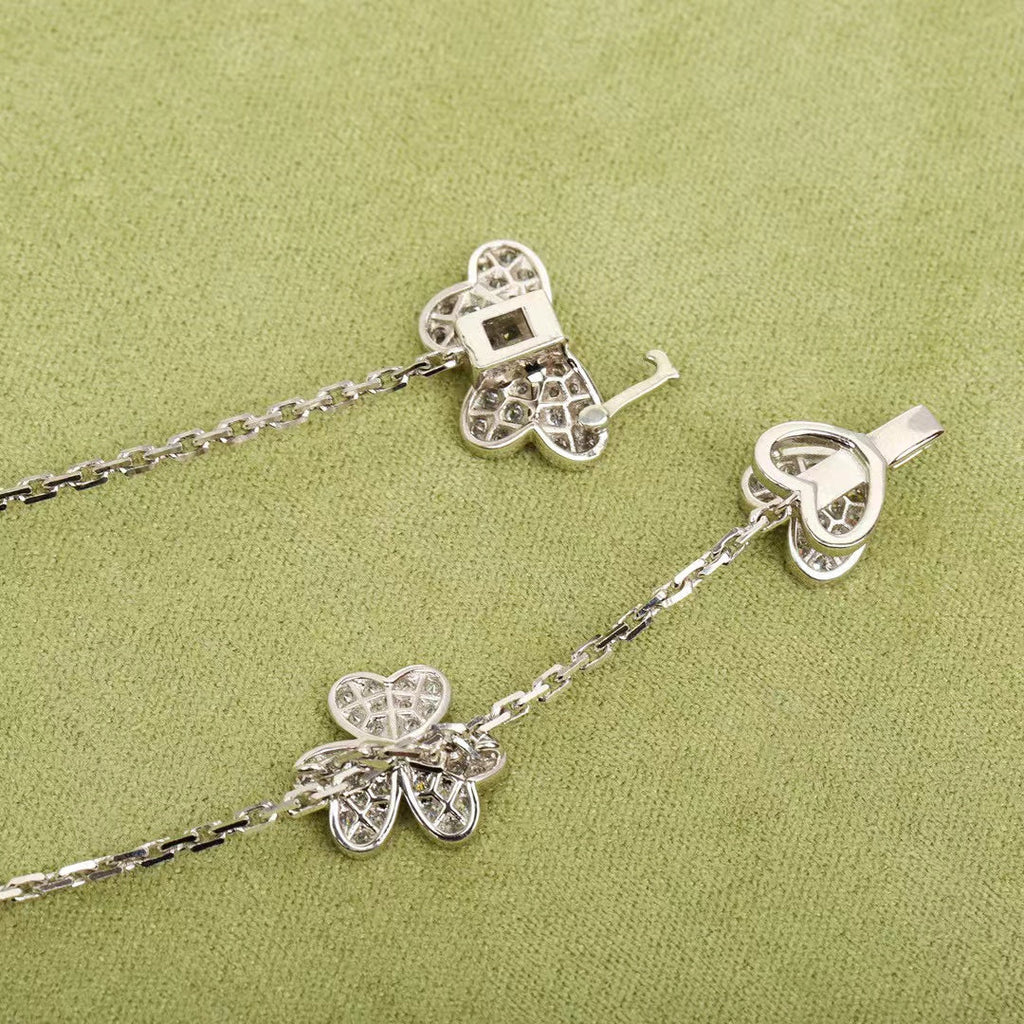 [Clover Jewelry]FRIVOLE SILBERN 9 BLUMEN HALSKETTE