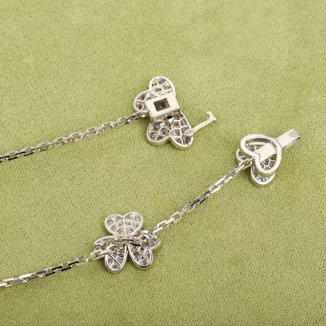 [Clover Jewelry]FRIVOLE SILBERN 9 BLUMEN HALSKETTE