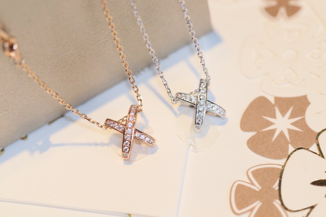 [Clover Jewelery]JEUX DE DIAMOND NECKLACE