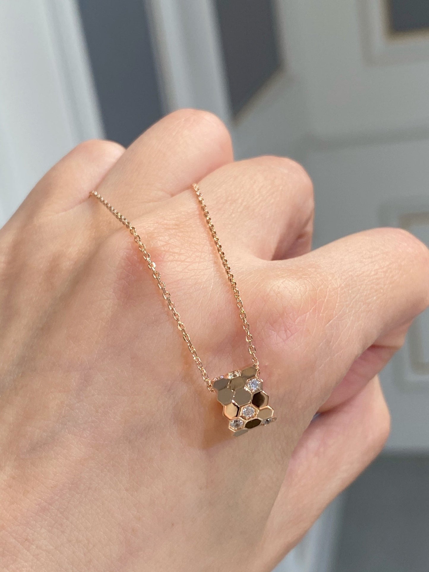 [Clover Jewelery]BEE LOVE DIAMOND NECKLACE