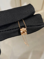 [Clover Jewelry]BEE LOVE DIAMOND NECKLACE