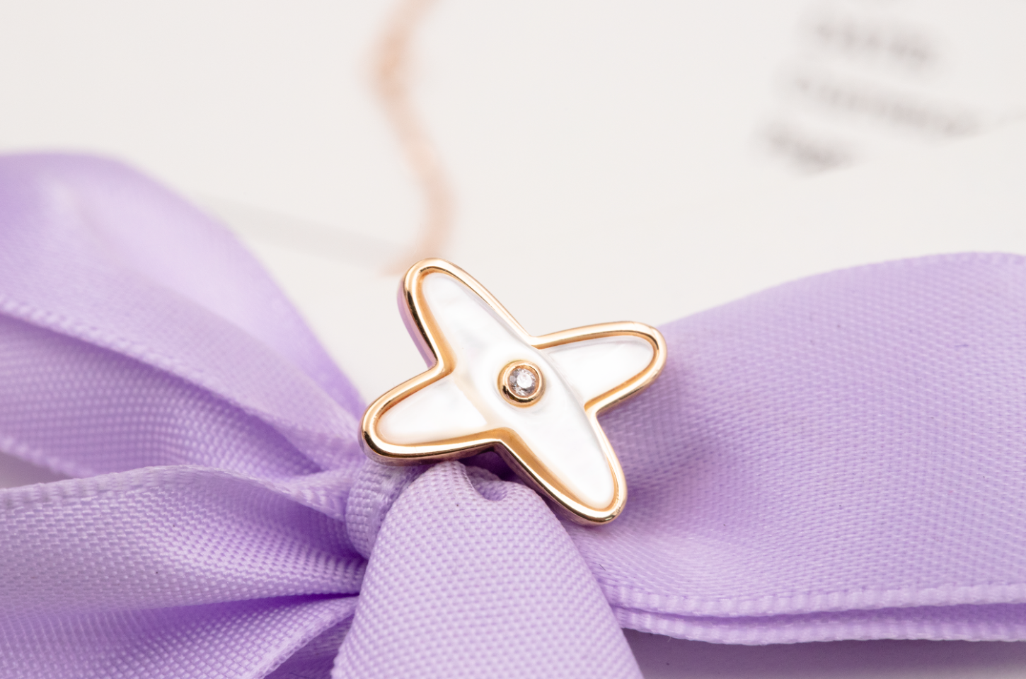 [Clover Jewelry]JEUX DE WHITE MOP ROSE GOLD DIAMOND OHRRINGE