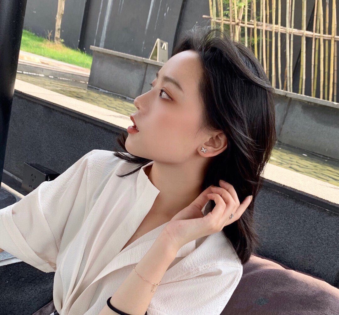 [Clover Jewelery]JEUX DE WHITE MOP ROSE GOLD DIAMOND EARRINGS