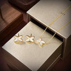 [Clover Jewelry]JEUX DE WHITE MOP GOLD DIAMOND EARRINGS