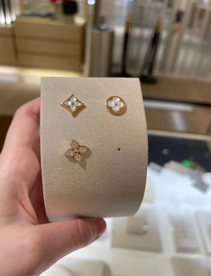 [Clover Jewelery]STAR BLOSSOM STUD EARRINGS PINK GOLD DIAMONDS