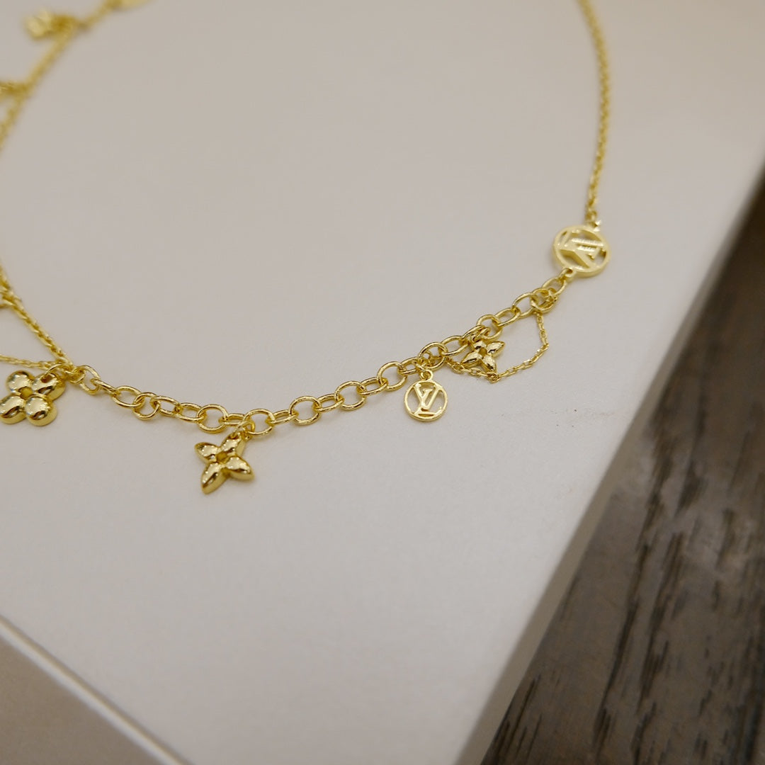 [Clover Jewelery]BLOOMING SUPPLE NECKLACE BRASS