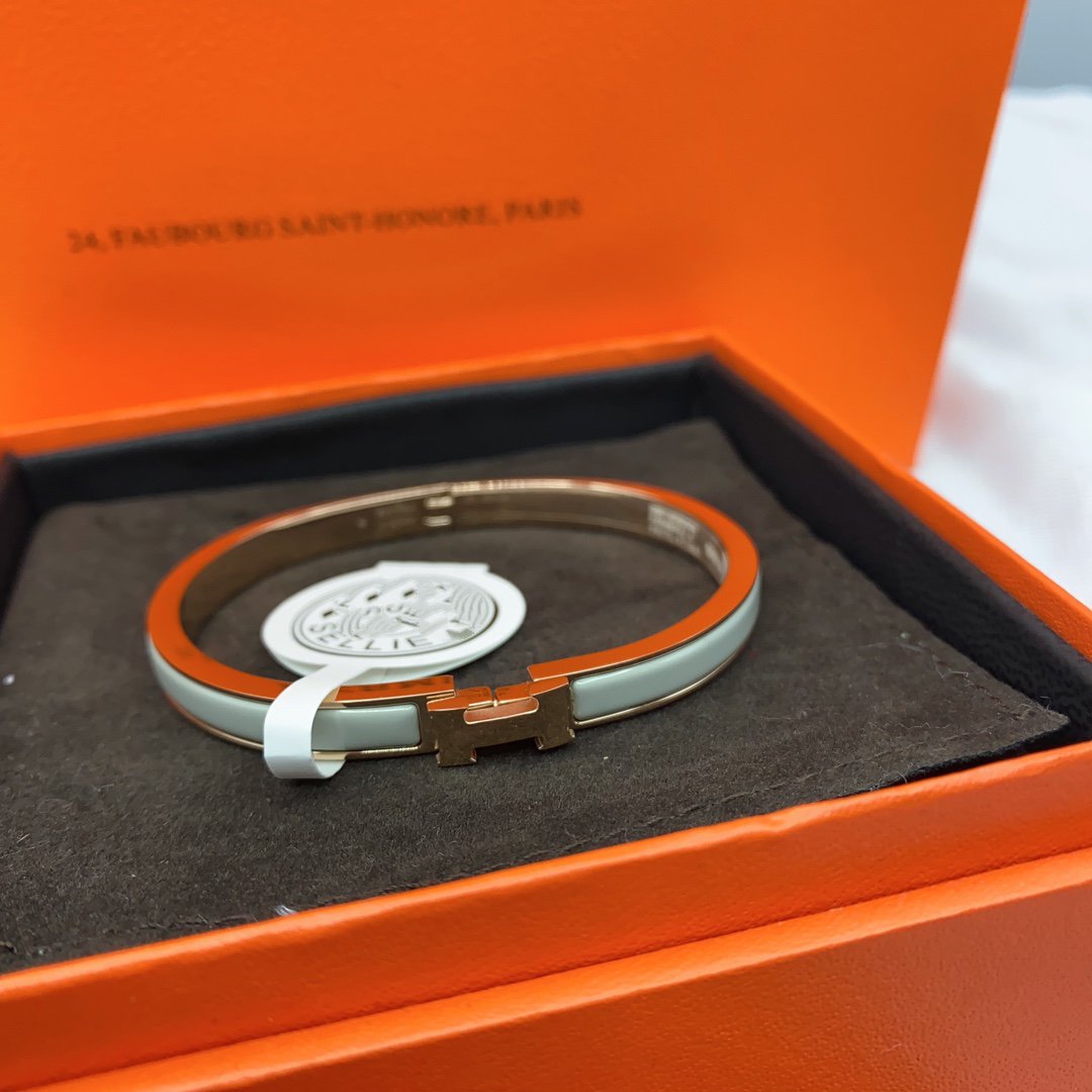 [Clover Jewelery]CLASSIC HM CLIC GREEN 8MM ENAMEL BRACELET