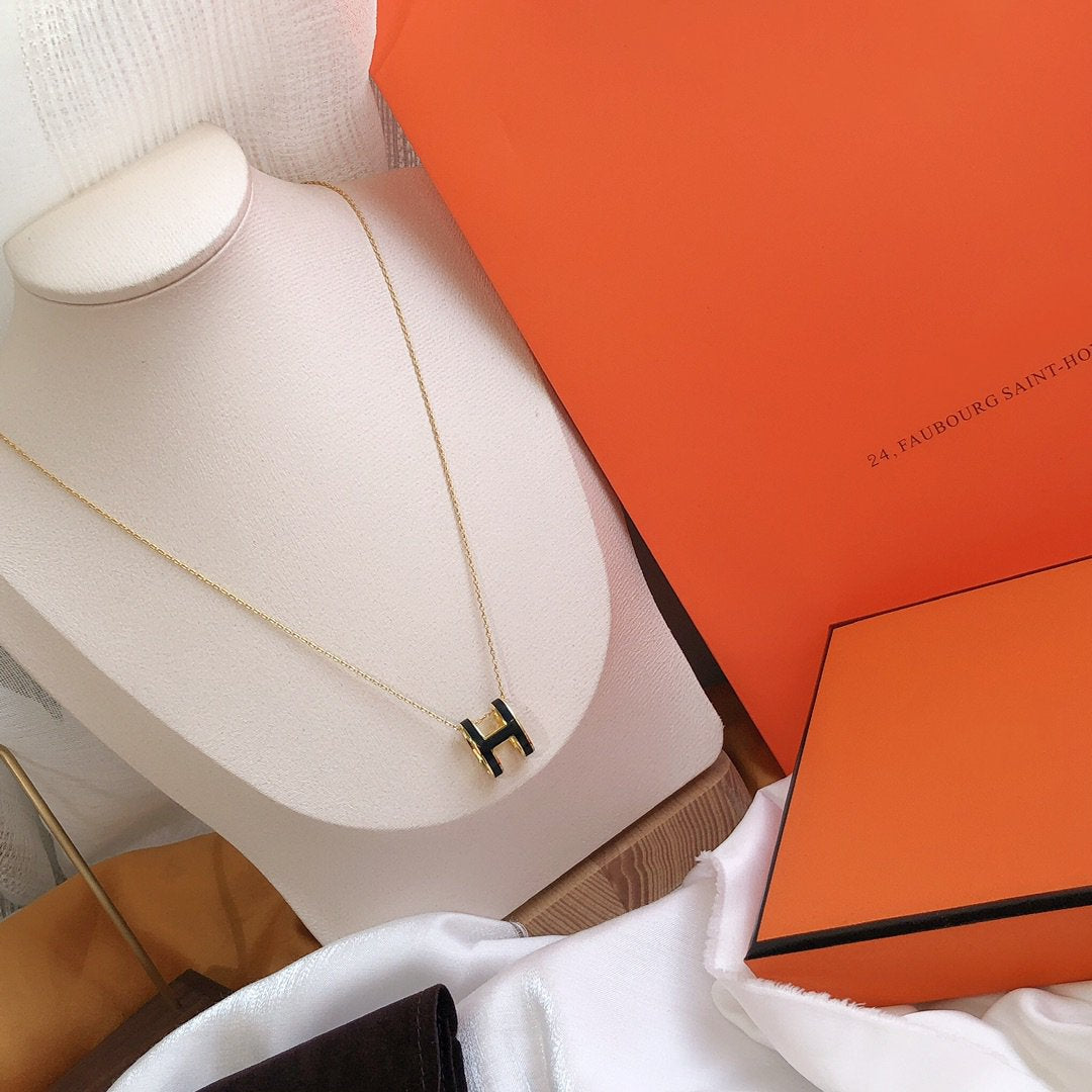 [Clover Jewelry]HM CLIC BLACK ENAMEL GOLD NECKLACE