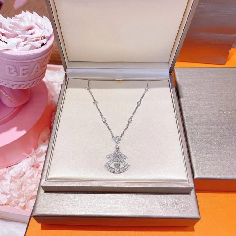 [Clover Jewelery]DREAM NECKLACE WHITE DIAMOND SILVER
