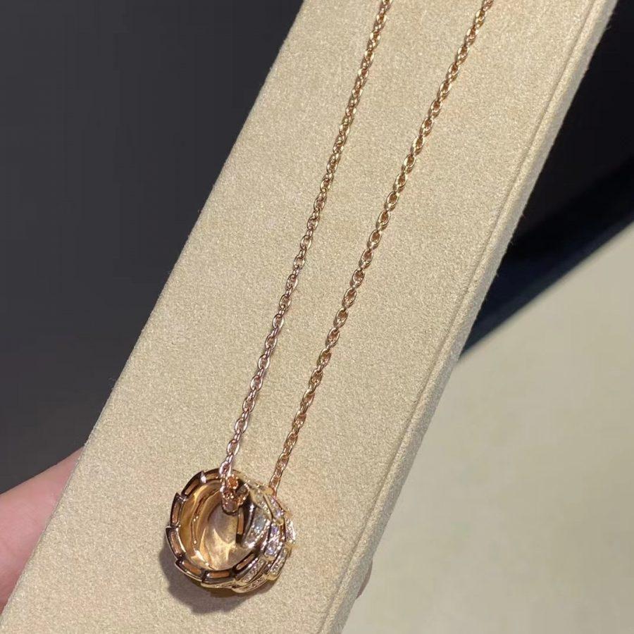 [クローバー・ジュエリー]セルペンティ ピンクゴールドネックレス ダブルリング ダイヤモンド