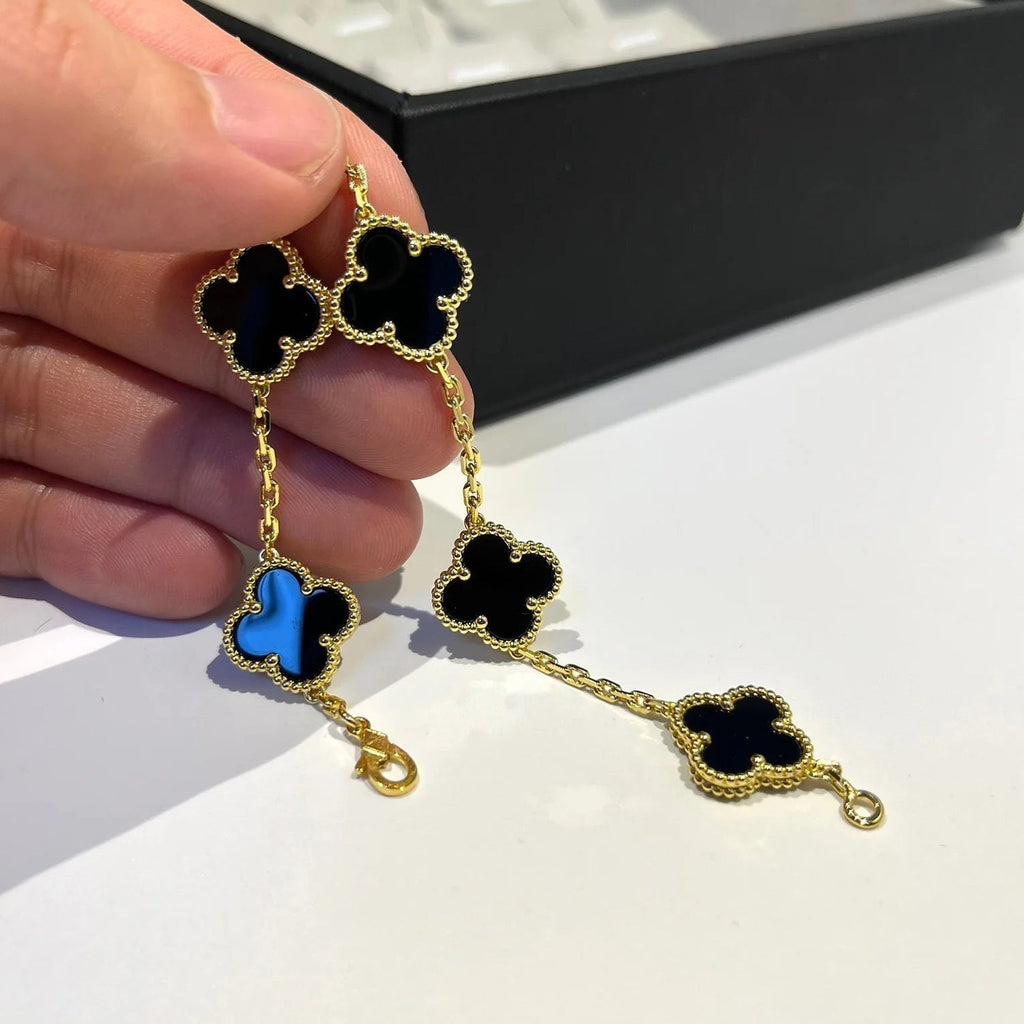 [Clover Jewelry]CLOVER  5 MOTIFS BLACK ONYX BRACELET