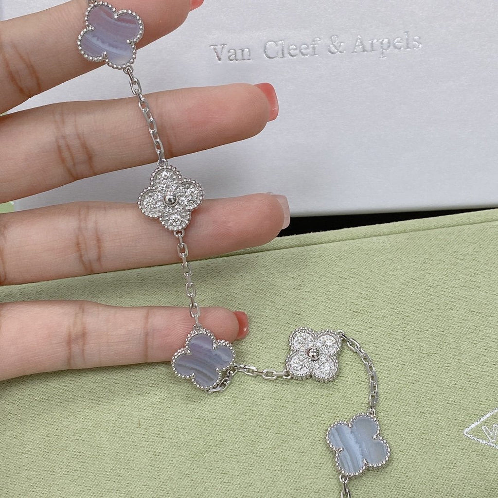[Clover Schmuck]CLOVER 5 MOTIV DIAMANT LILA CHALCEDON ARMBAND SILBER