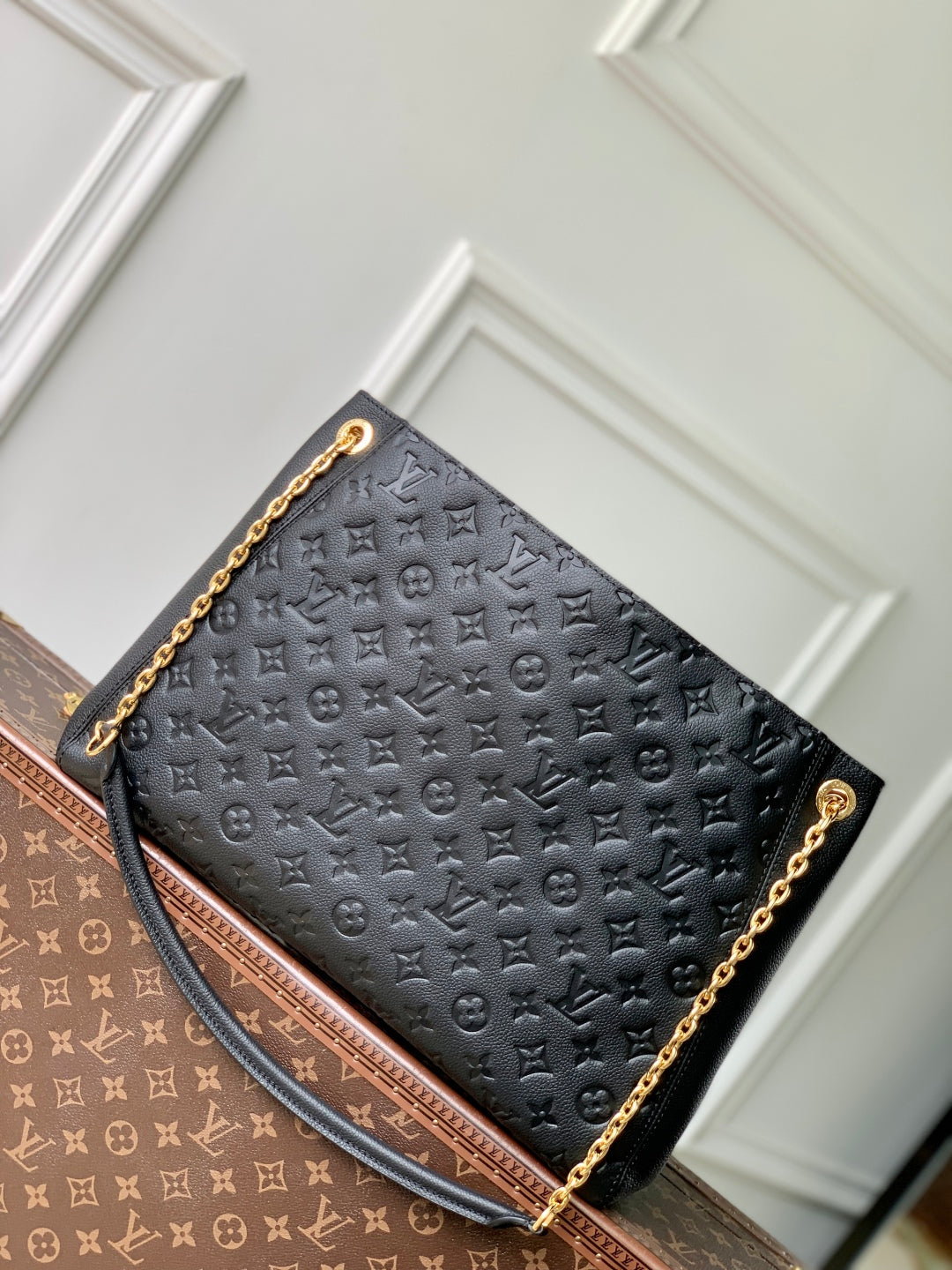 ANYTIME MM 42 IN BLACK MONOGRAM EMPREINTE CALFSKIN GOLD HARDWARE