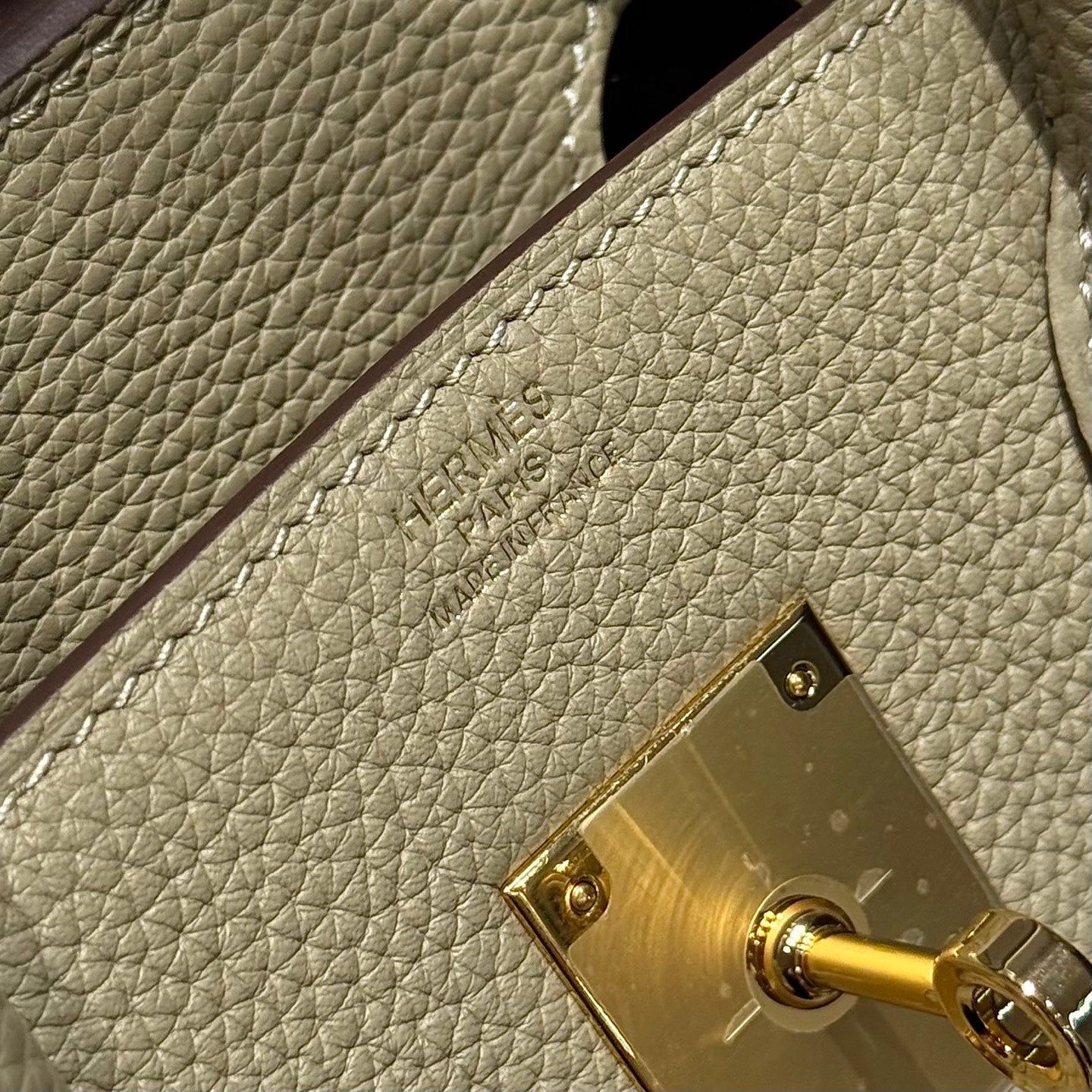 25S HERMES BIRKIN 30 IN CROMWELL GRAY CALFSKIN GOLD HARDWARE