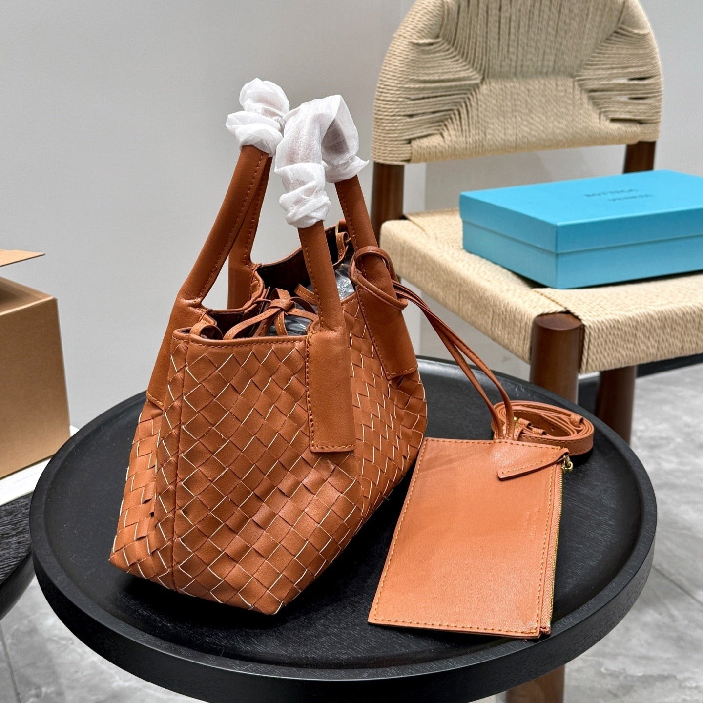 SMALL PINACOTECA TOTE BAG 25 IN RUST BROWN CALFSKIN