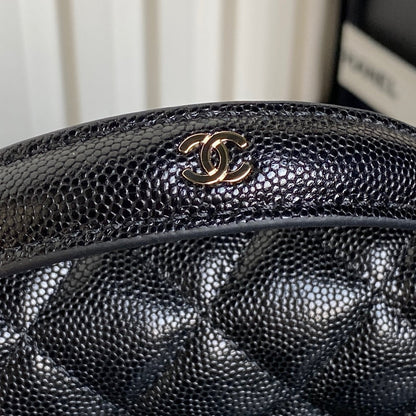 25C FLAP BAG 18 IN BLACK SHINY GRAINED CALFSKIN GOLD HARDWARE