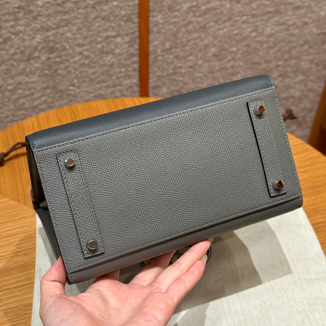 BIRKIN FAUBOURG TOUCH 20 IN DOVE GRAY CALFSKIN WITH SILVER HARDWARE (MADE-TO-ODER)