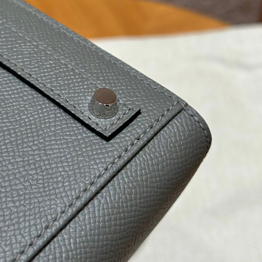 BIRKIN FAUBOURG TOUCH 20 IN DOVE GRAY CALFSKIN WITH SILVER HARDWARE (MADE-TO-ODER)