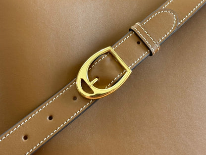 73 MEDIUM BUCKET BAG 27.5 IN BROWN SMOOTH CALFSKIN