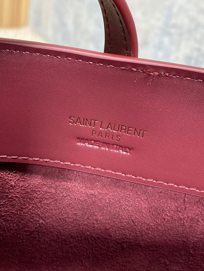 LE 37 MINI BUCKET BAG 15 IN BURGUNDY RED CALFSKIN GOLD HARDWARE