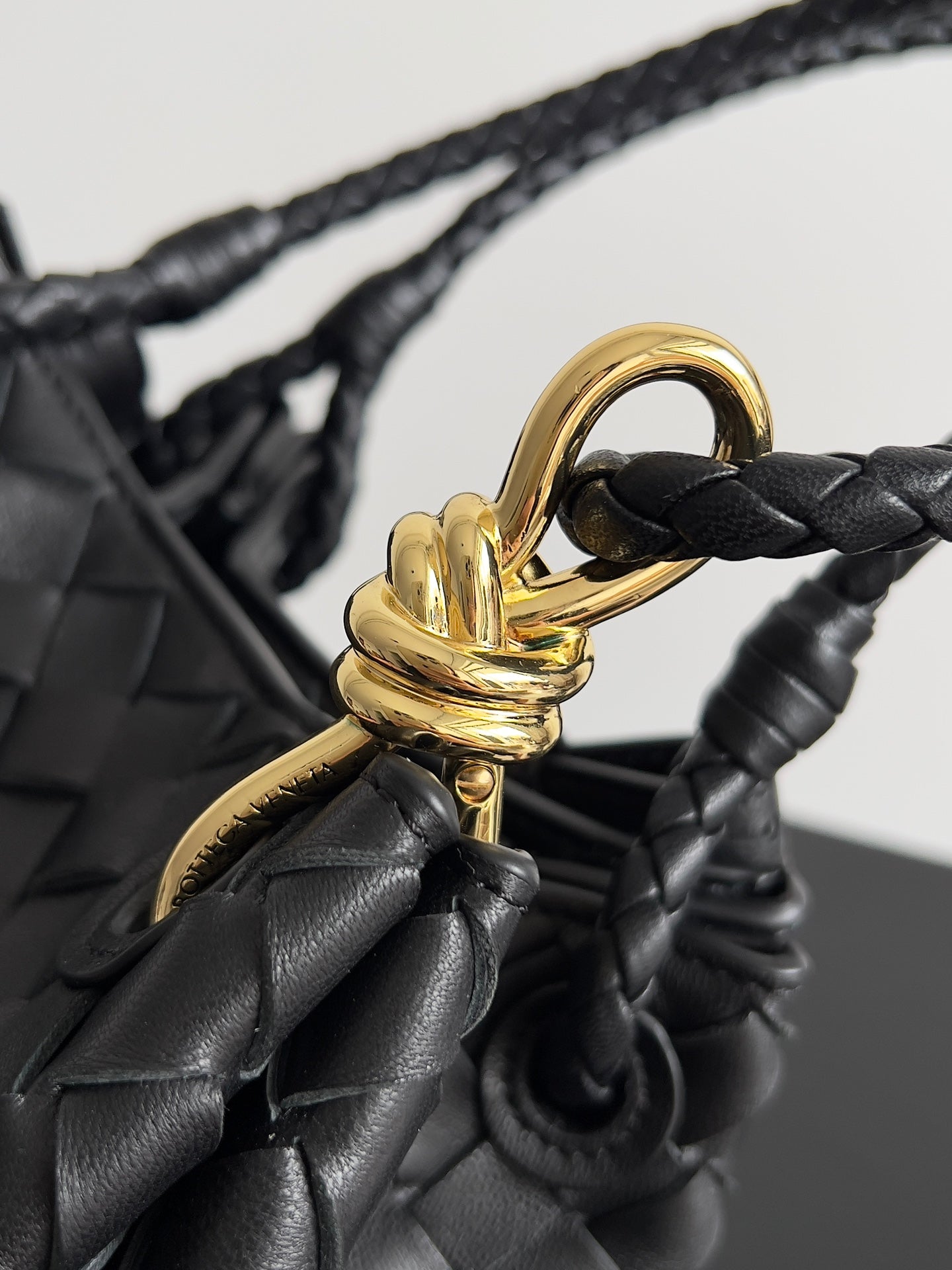 BV Small Parachute 21 Black Lambskin Ghw