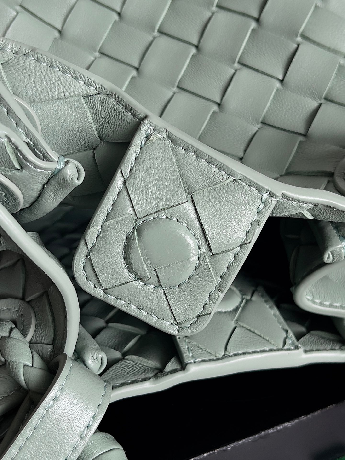 BV Small Parachute 21 Seafoam Lambskin Ghw