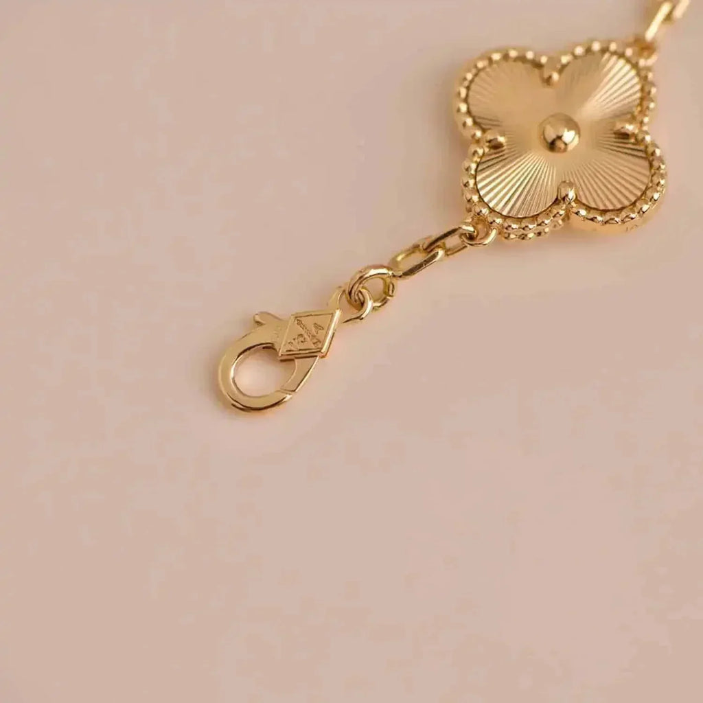 [Clover Jewelry]CLOVER 5 FLOWERS LASER BRACELET