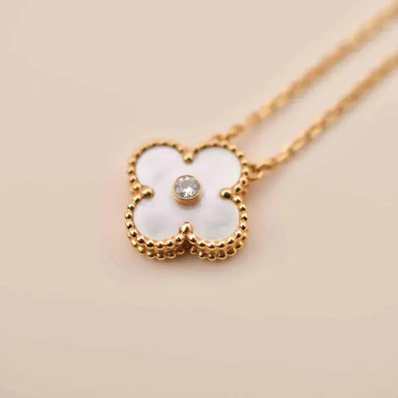 [Clover Jewelry]KLEE 15MM DIAMANT WEISSE FRITILLARIA-HALSKETTE