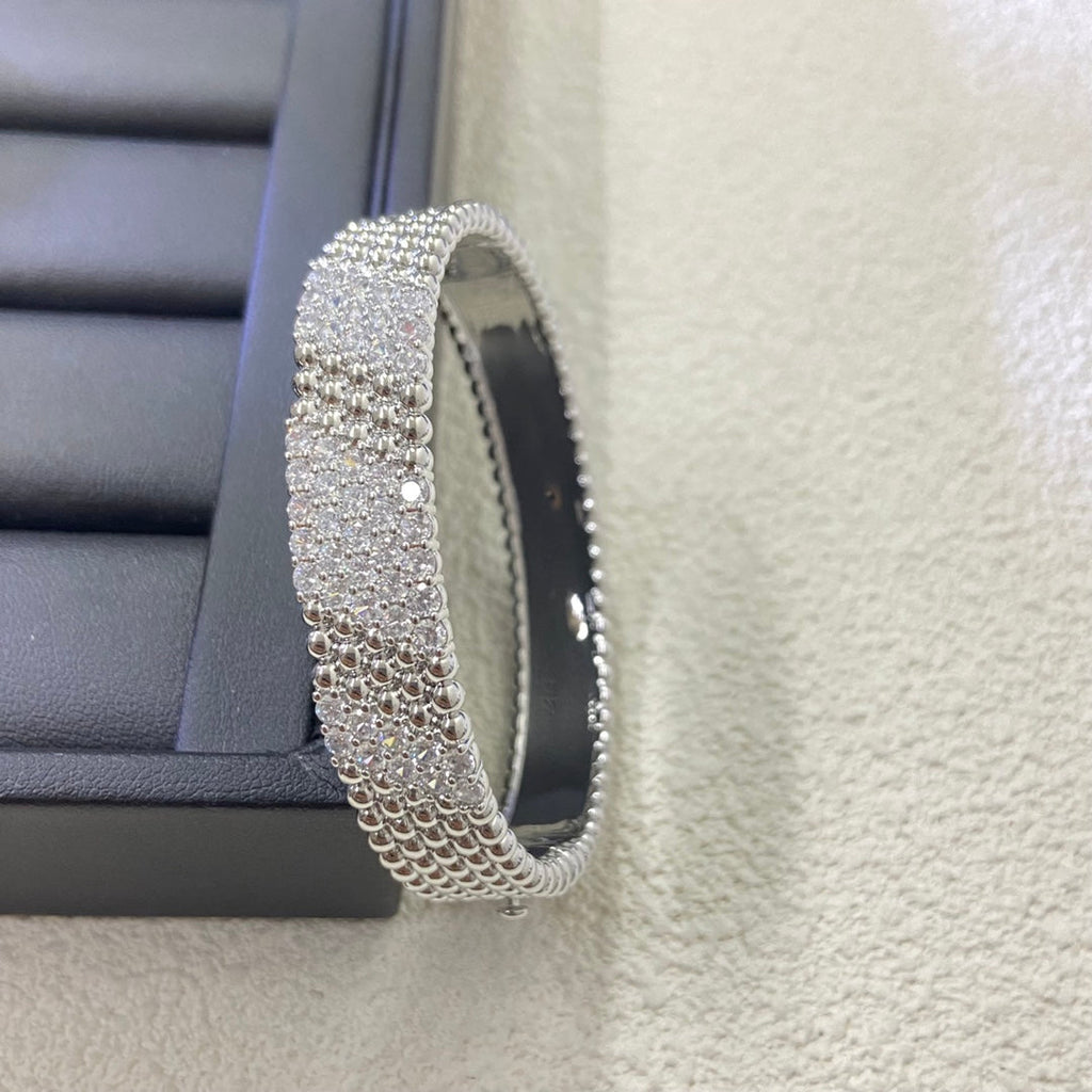 [Clover Jewelry]  FIVE-ROW DIAMOND BRACELET