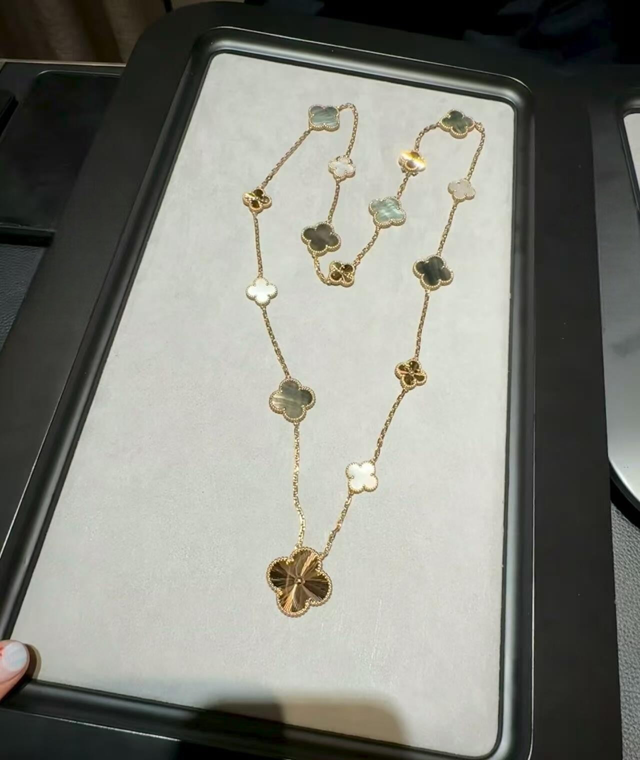[Clover Jewelry]ABNEHMBARE KLEE 15(11+4) BLUMEN ROSÉGOLD HALSBAND SET