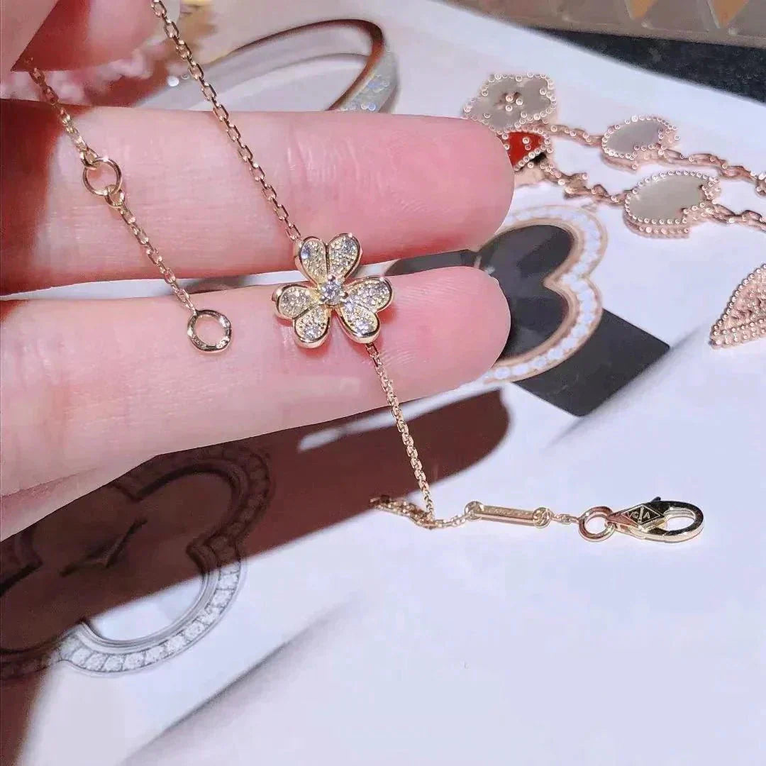 [Clover Jewellery]FRIVOLE GOLD BLUMEN DIAMANT ARMBAND