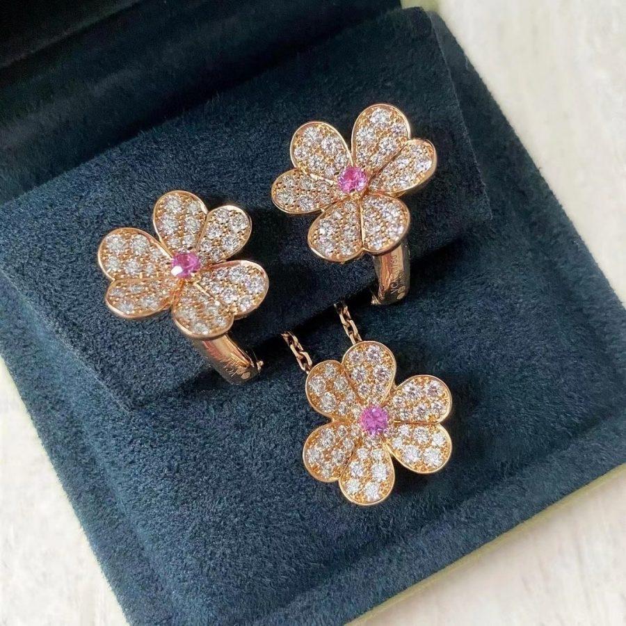 [Clover Jewelery]FRIVOLE ROSE GOLD FLOWER DIAMOND NECKLACE