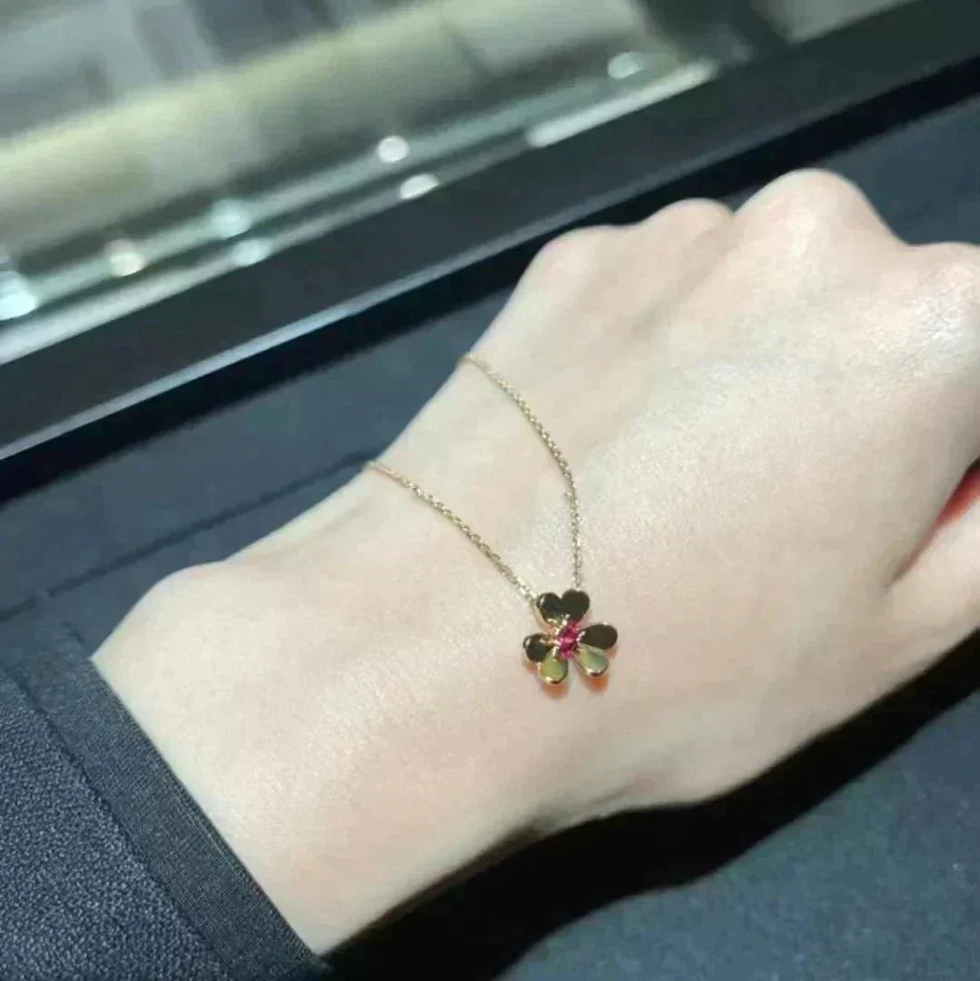 [Clover Jewelry]FRIVOLE GOLDBLUMEN-HALSKETTE