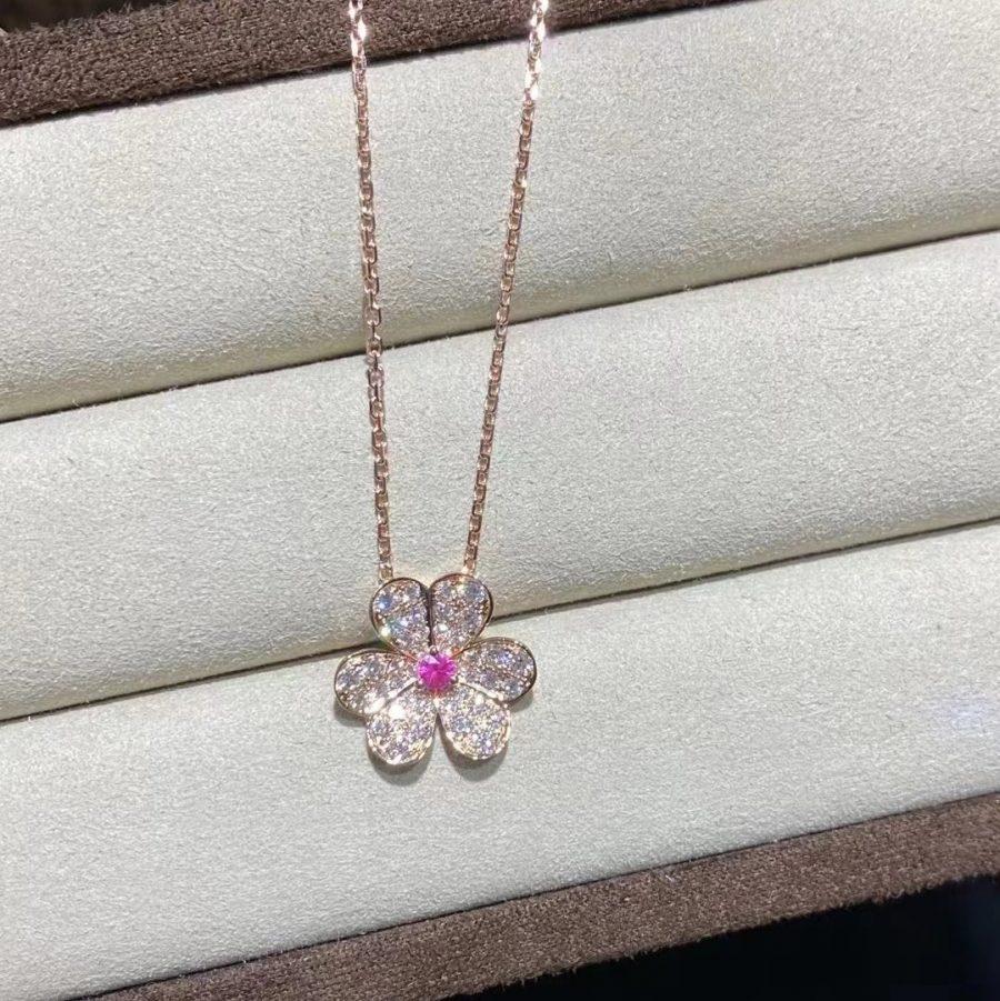 [Clover Jewelery]FRIVOLE ROSE GOLD FLOWER DIAMOND NECKLACE