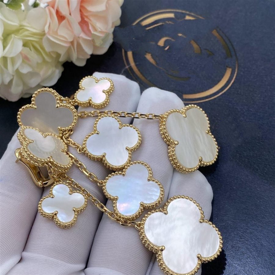 [Clover Jewelery]CLOVER EARRINGS WHITE MOP 4 MOTIFS GOLD