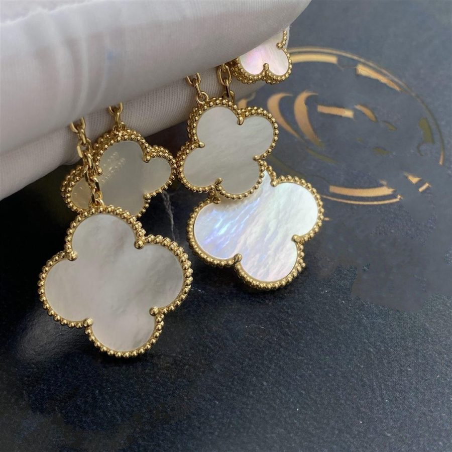 [Clover Jewelery]CLOVER EARRINGS WHITE MOP 4 MOTIFS GOLD